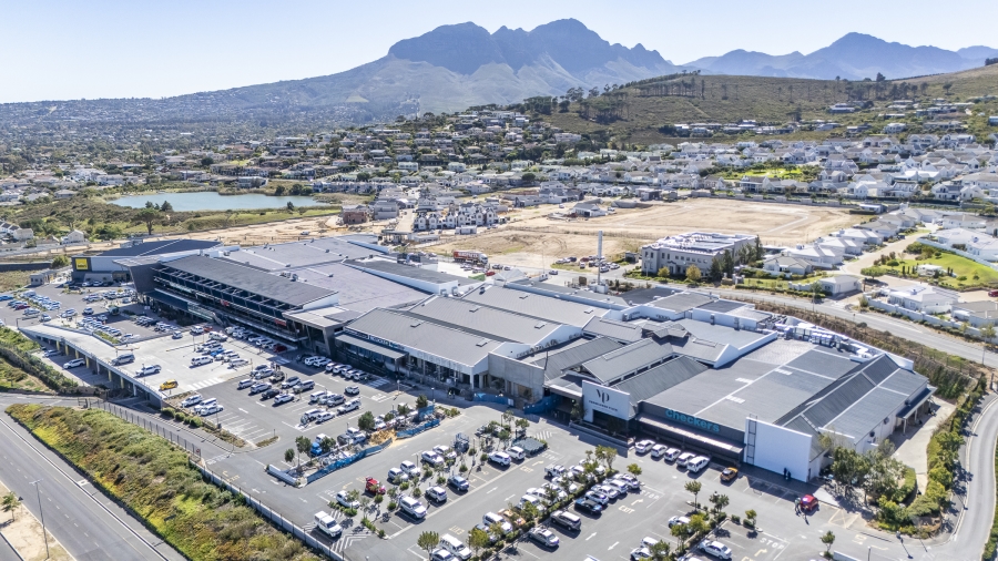 18 Bedroom Property for Sale in Stellenbosch Farms Western Cape